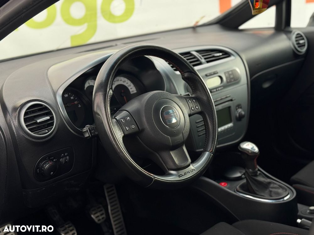 Seat Leon 2.0 T FSI Cupra - 33