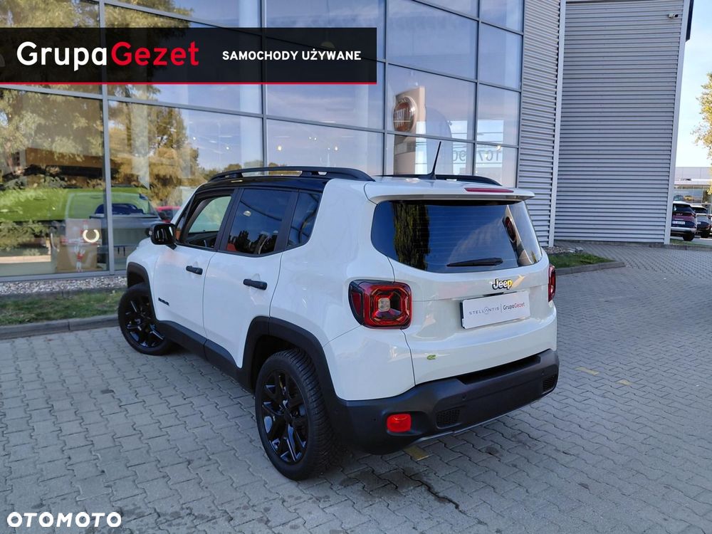 Jeep Renegade - 17