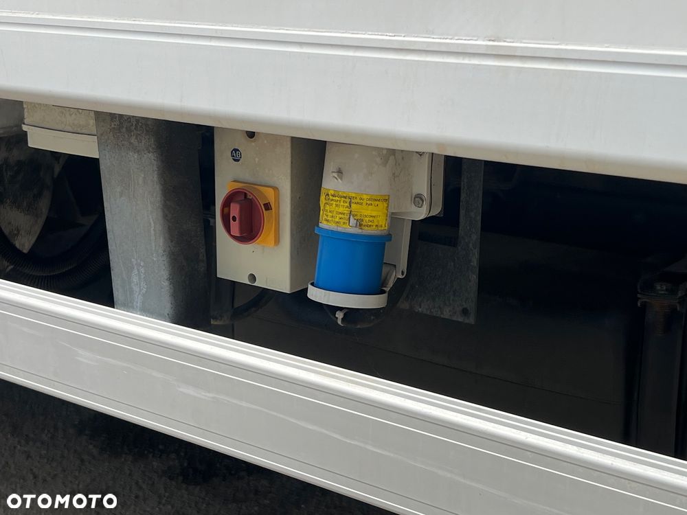 Iveco 35C13 - 12
