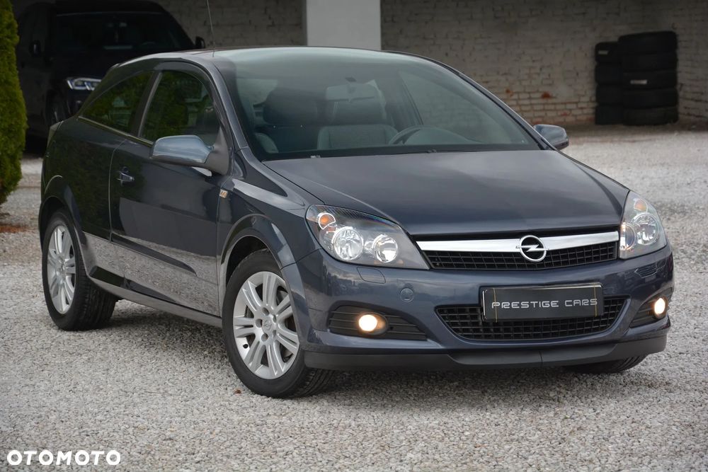 Opel Astra GTC 1.8 - 2