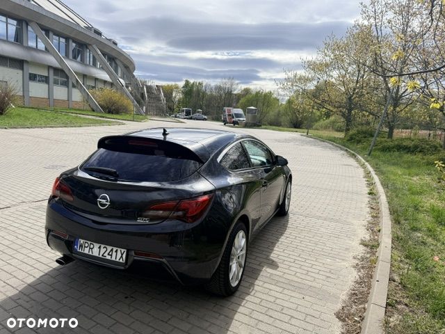 Opel Astra 1.6 T SIDI Sport S&S - 2