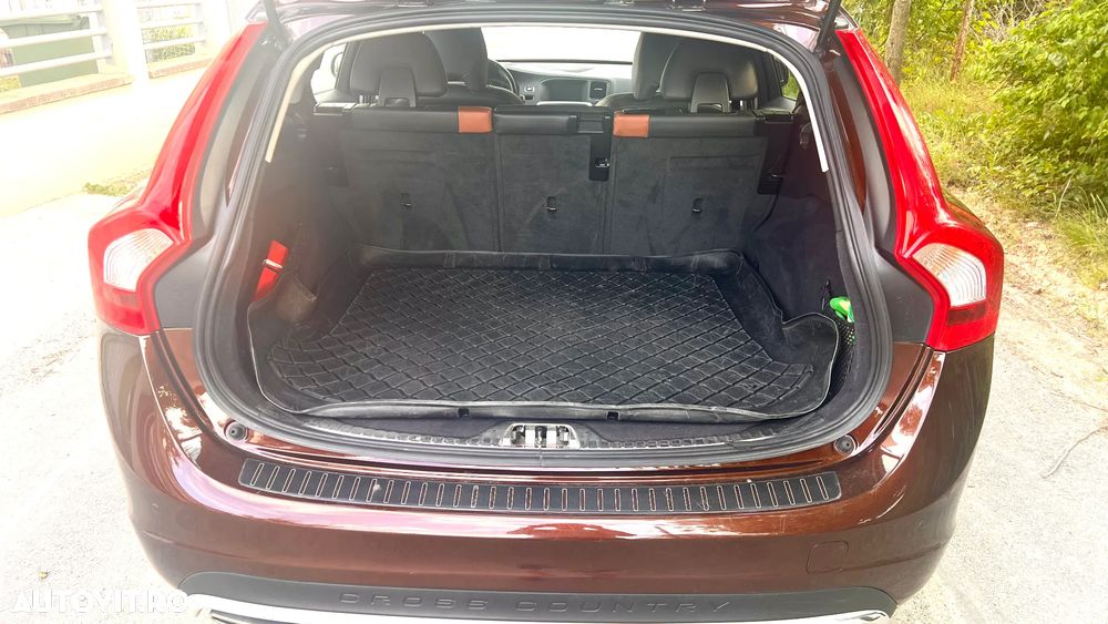 Volvo V60 D4 AWD Summum - 19