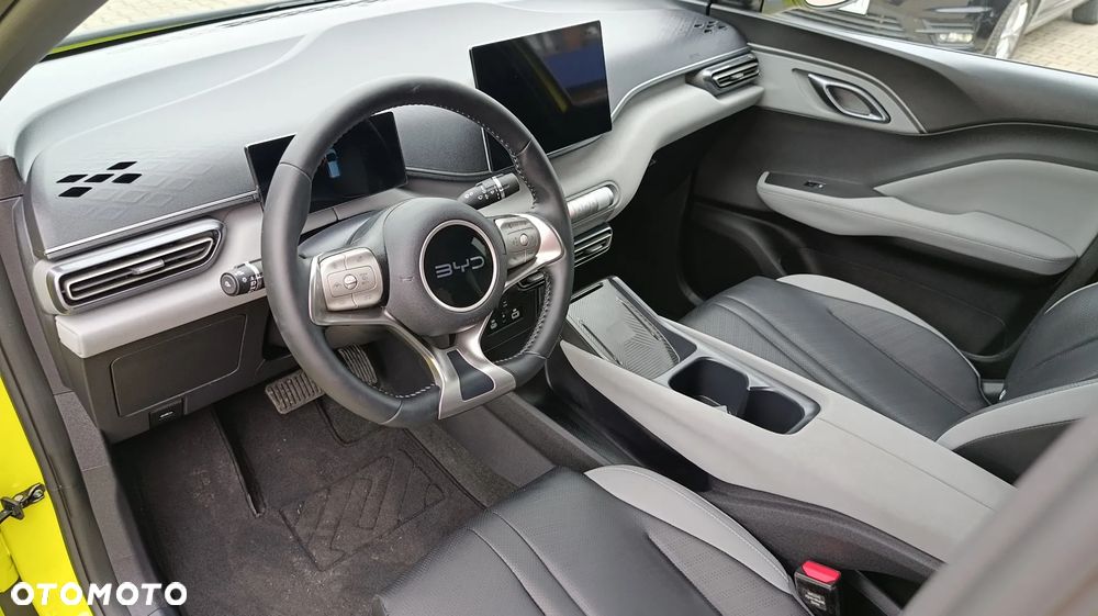 BYD Dolphin Surf 43.2kWh Comfort - 17