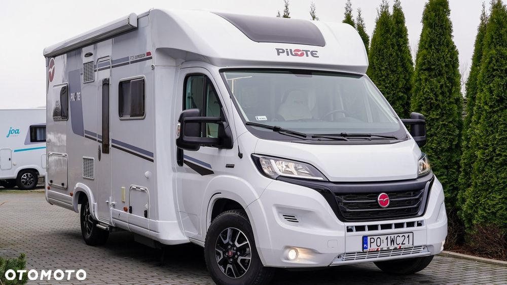 PILOTE P726 P - 1