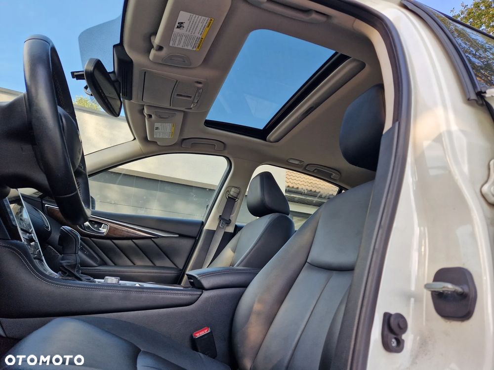 Infiniti Q50 Q50(S) 3.0t Sport - 12