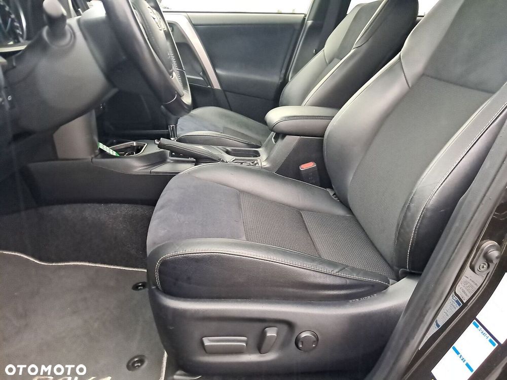 Toyota RAV4 Hybrid Style 4x4 - 14