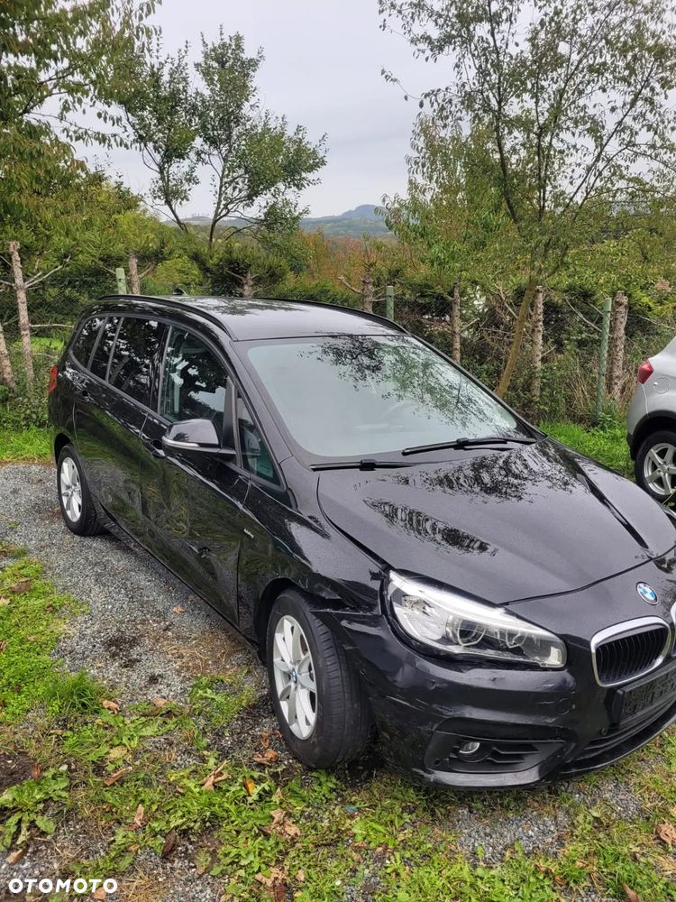 BMW Seria 2 218d Active Tourer M Sport - 4