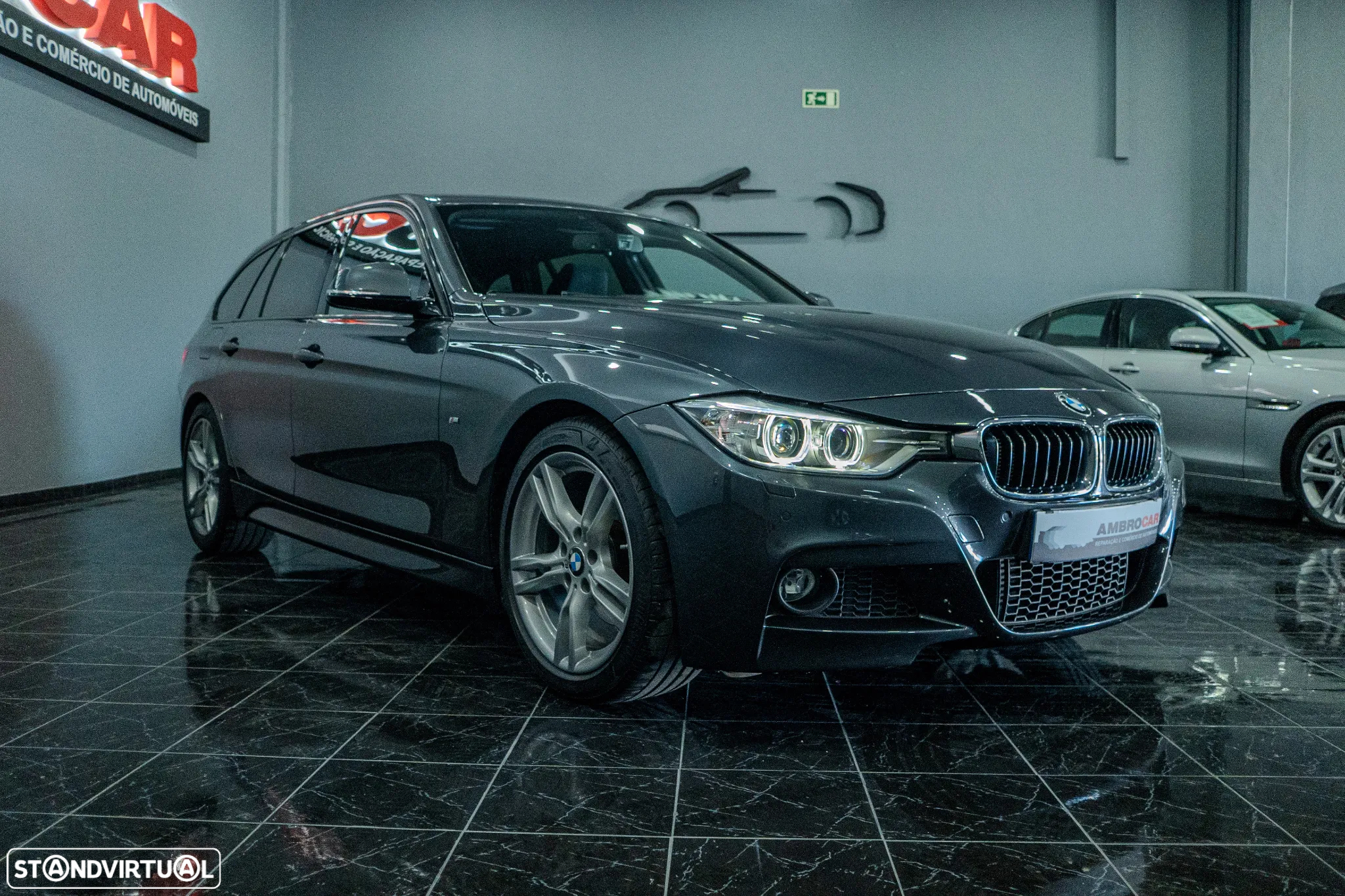 BMW 320 d Touring Auto Pack M - 4