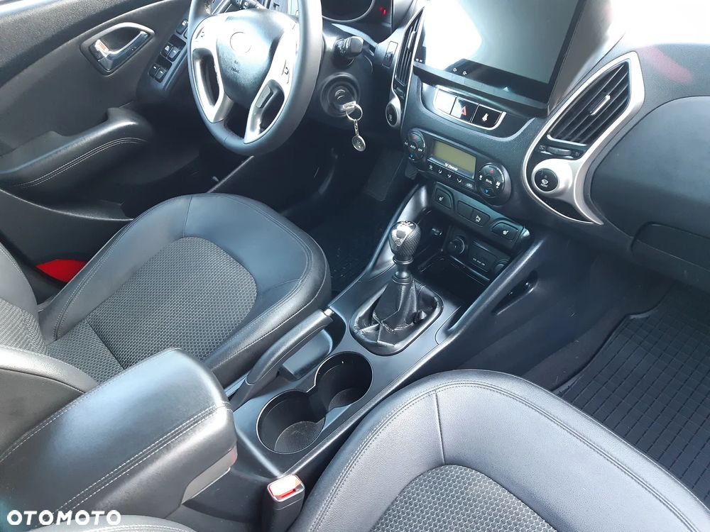 Hyundai ix35 2.0 CRDi 4WD Trend - 25