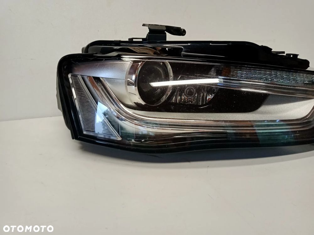 LAMPA PRAWA PRZÓD AUDI A4 B8 LIFT BI XENON SKRĘTNY 8K0941032C - 2