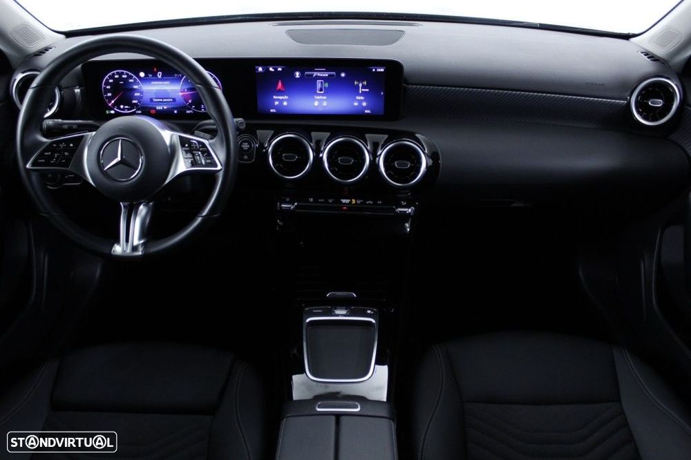 Mercedes-Benz A 200 d - 19