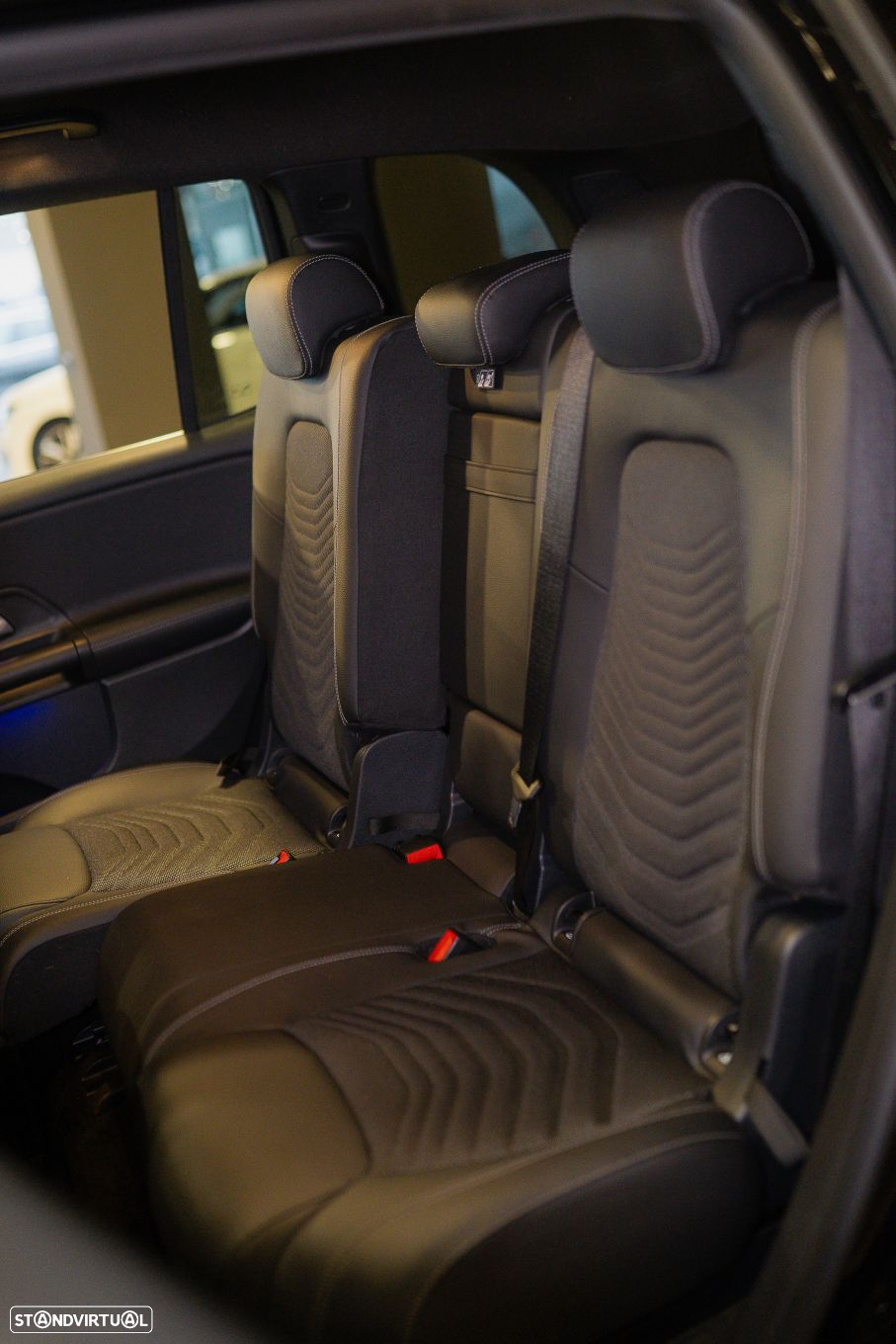 Mercedes-Benz GLB 180 d Style - 45