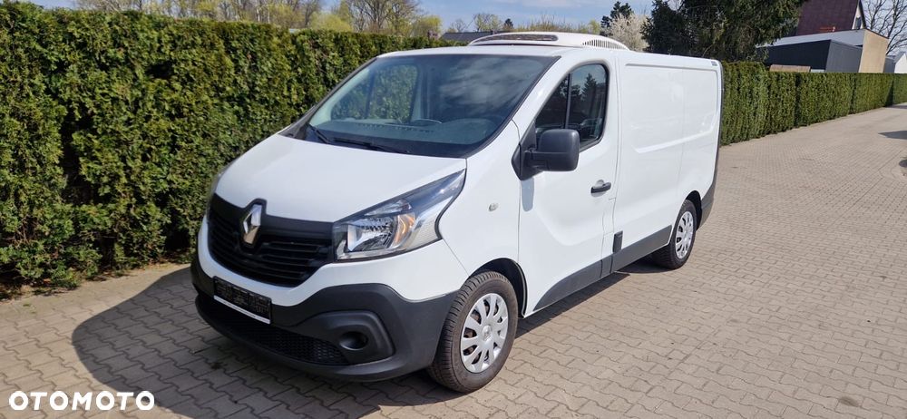 Renault Trafic - 1