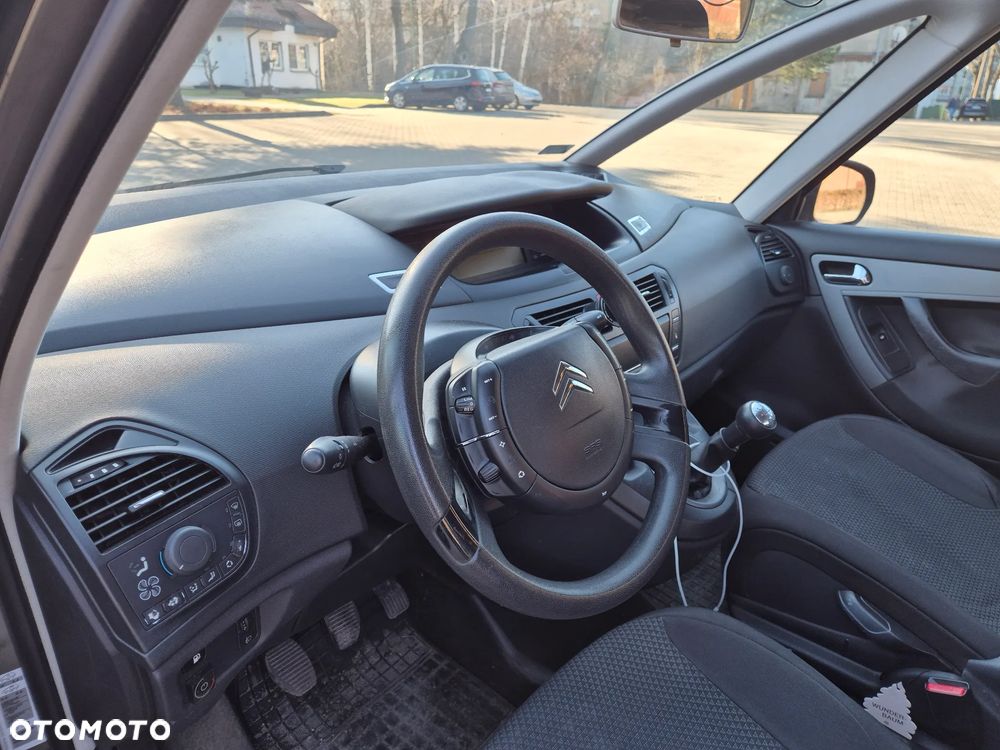 Citroën C4 Picasso 1.8i X - 12