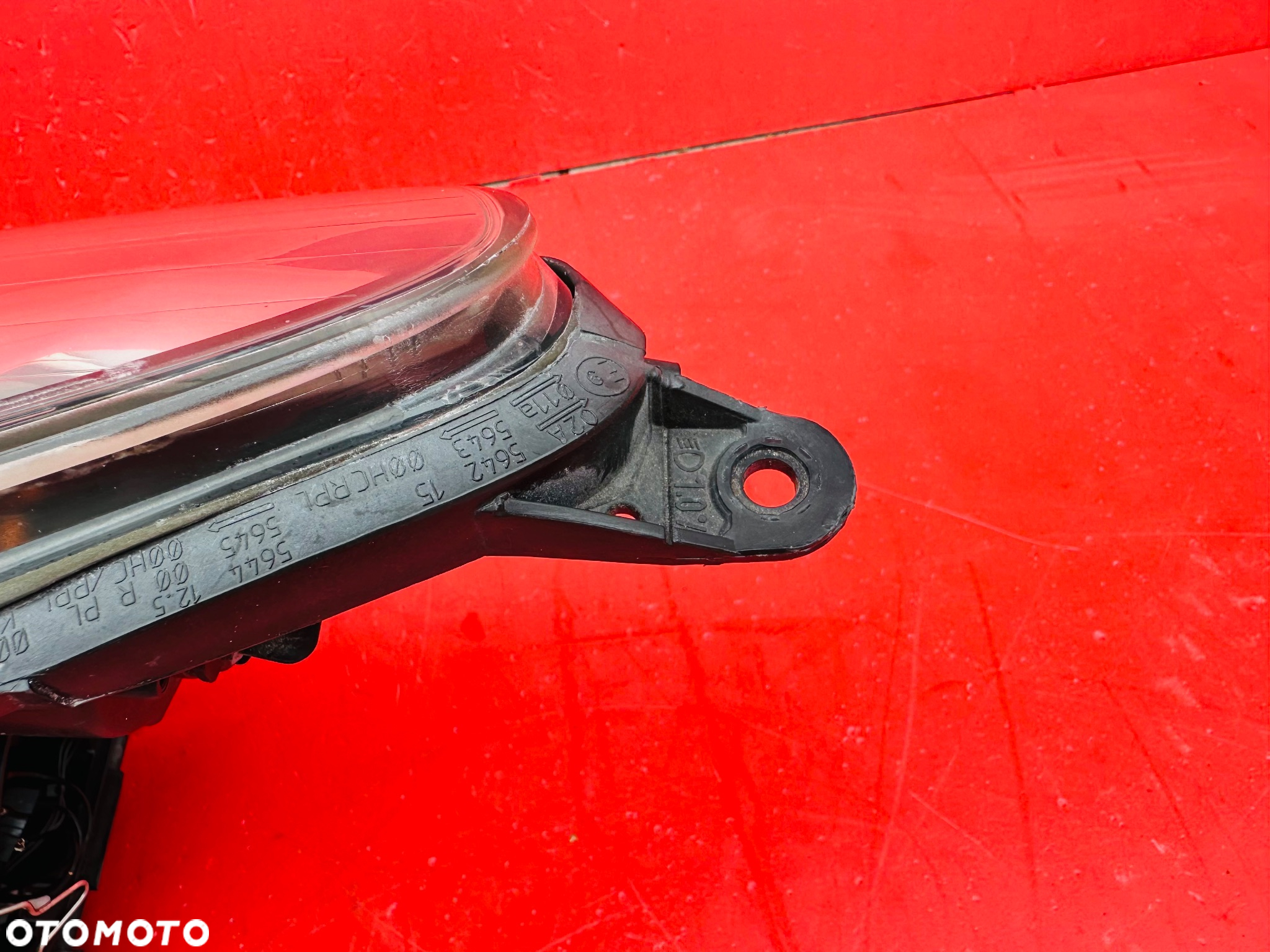 LAMPA PRAWA OPEL CORSA D  SOCZEWKA H7 EU BDB - 6