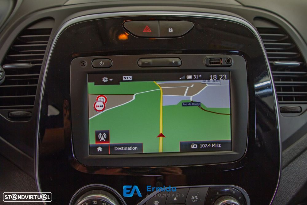 Renault Captur - 29