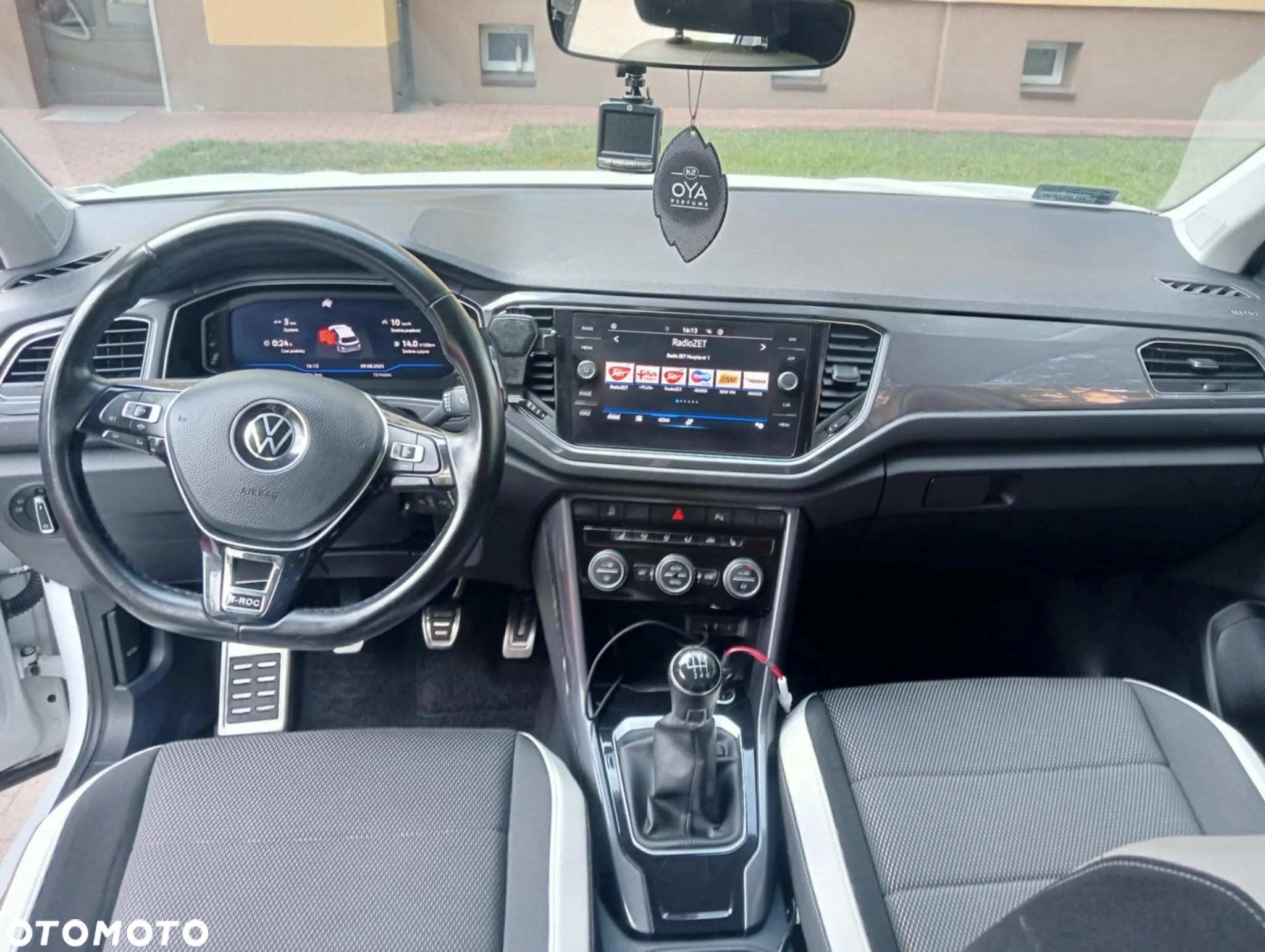 Volkswagen T-Roc 1.5 TSI GPF ACT Premium - 8