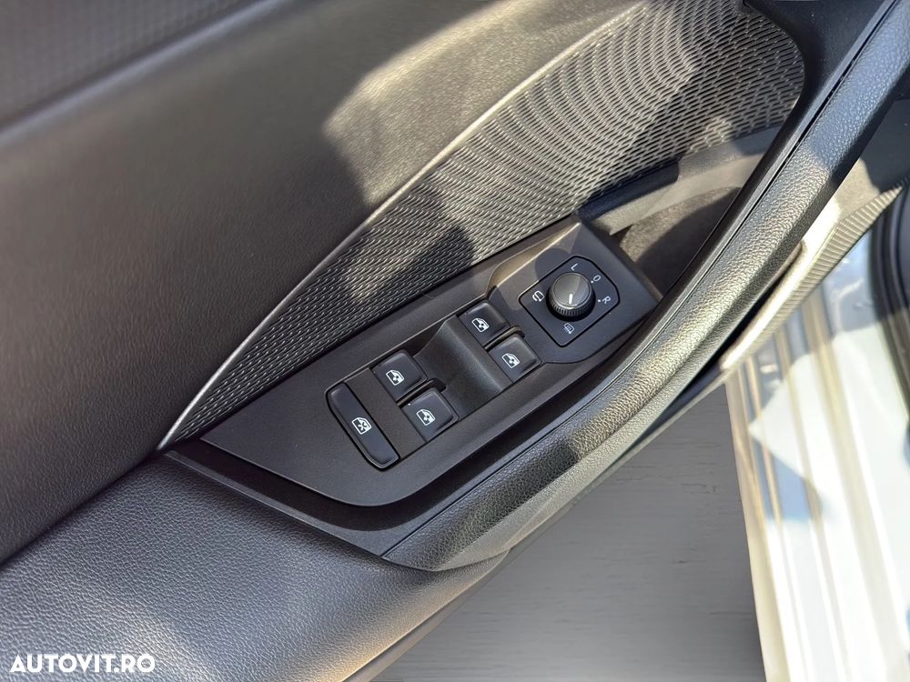 Skoda Octavia 2.0 TDI DSG Style - 11