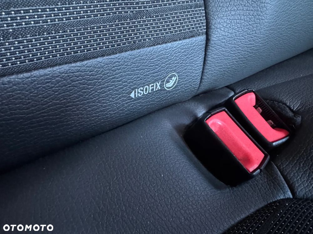 Opel Corsa 1.2 16V Energy - 31