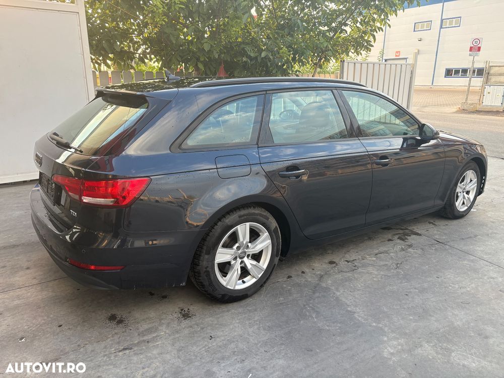 Audi A4 Avant 2.0 TDI DPF Ambiente - 3
