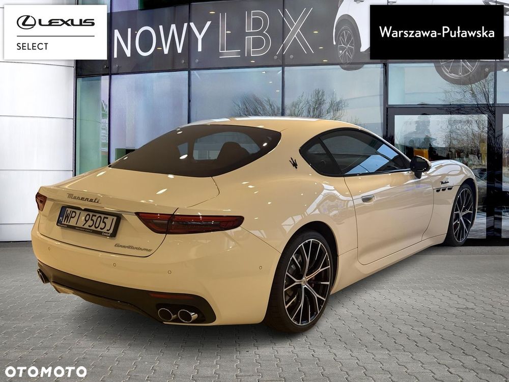 Maserati GranTurismo - 5