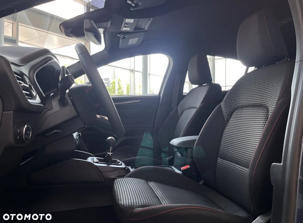 Ford Focus 1.0 EcoBoost Hybrid ST-LINE X - 22