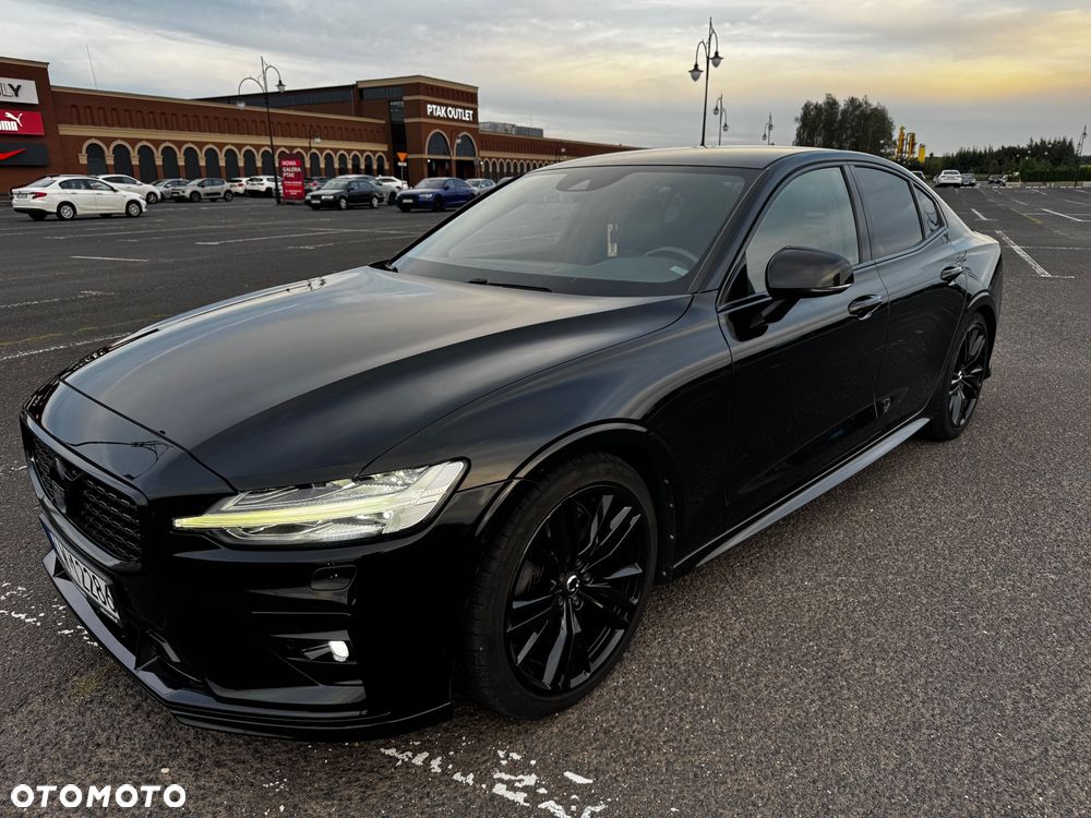 Volvo S60 T5 R-Design - 5