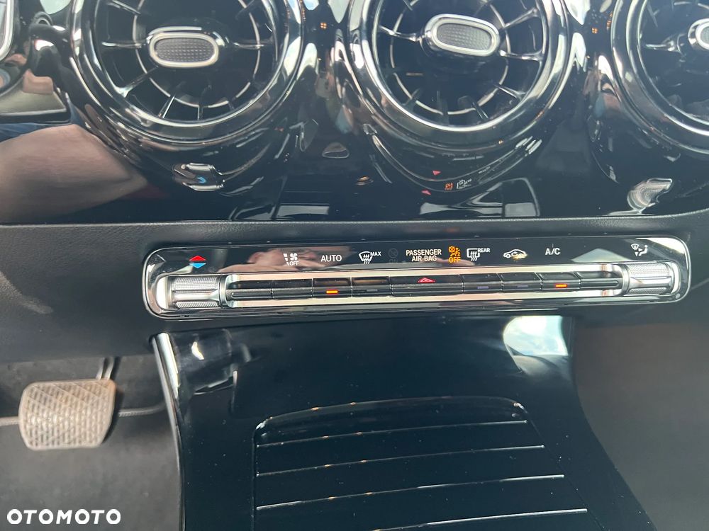 Mercedes-Benz Klasa A 180 d 8G-DCT Style - 23