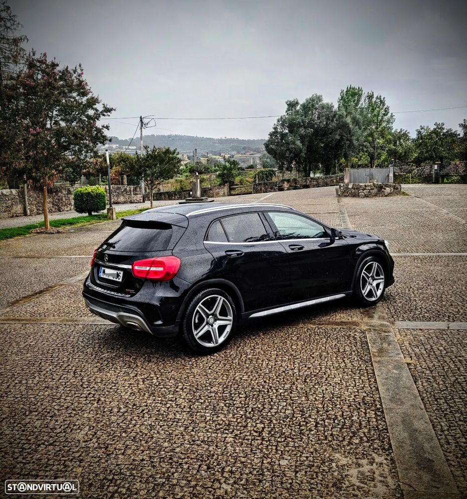 Mercedes-Benz GLA 200 7G-DCT AMG Line - 3