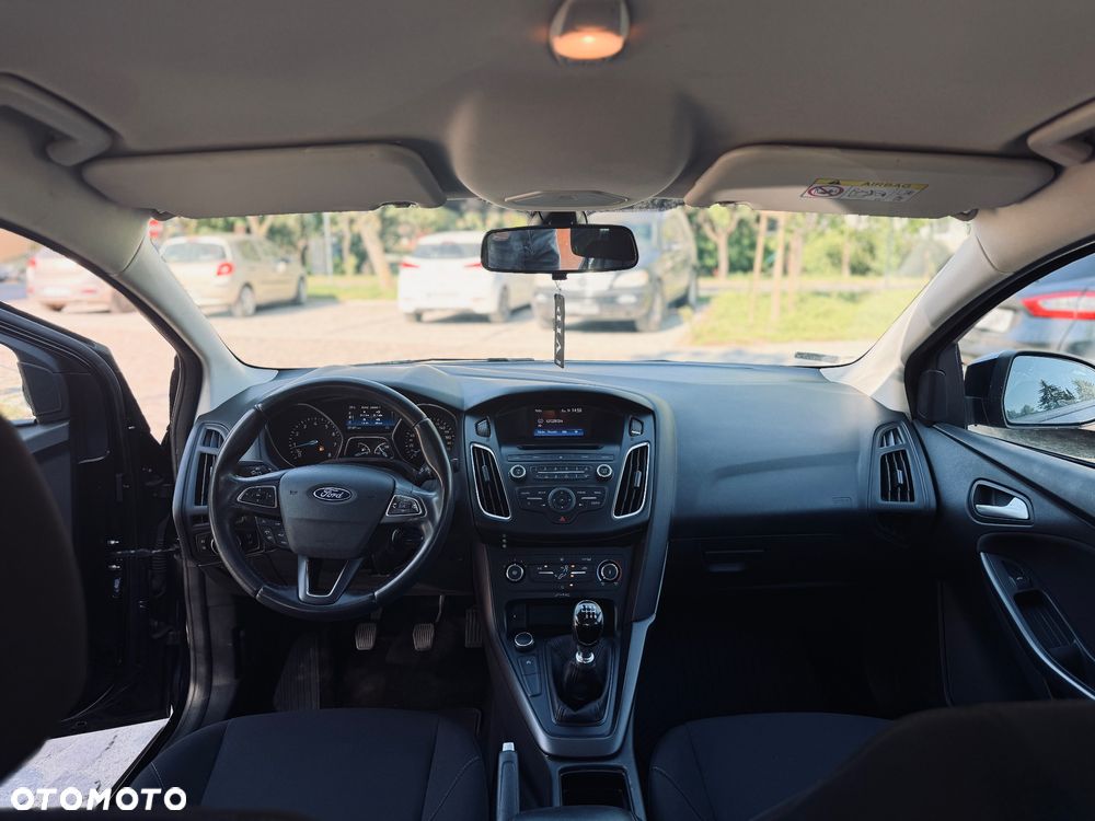 Ford Focus 1.5 EcoBoost SYNC Edition ASS - 11