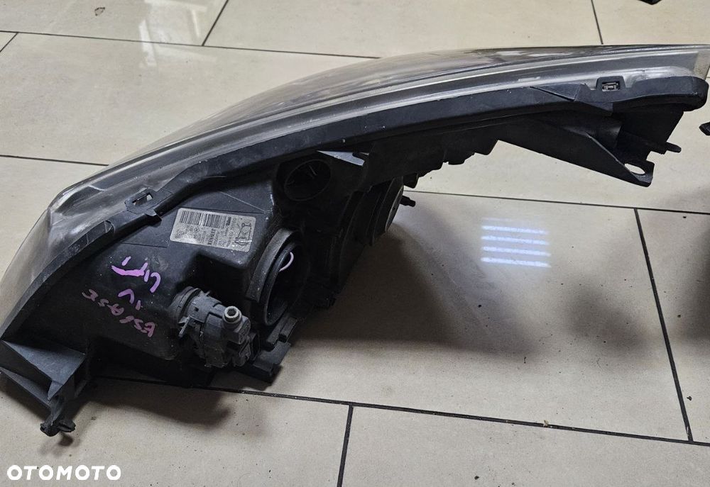 Lampa przednia / lewa prawa / Espace IV lift - 4