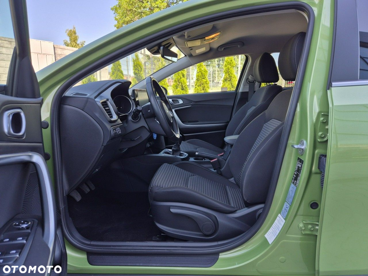 Kia XCeed - 13