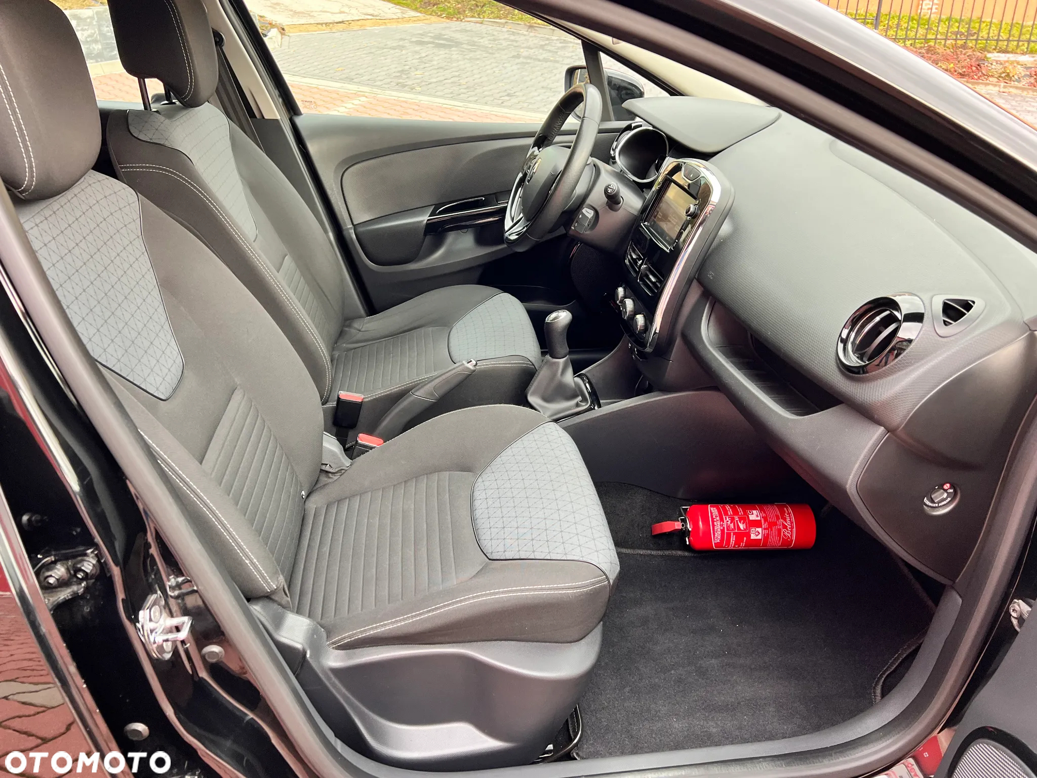 Renault Clio 0.9 TCe Alize - 20