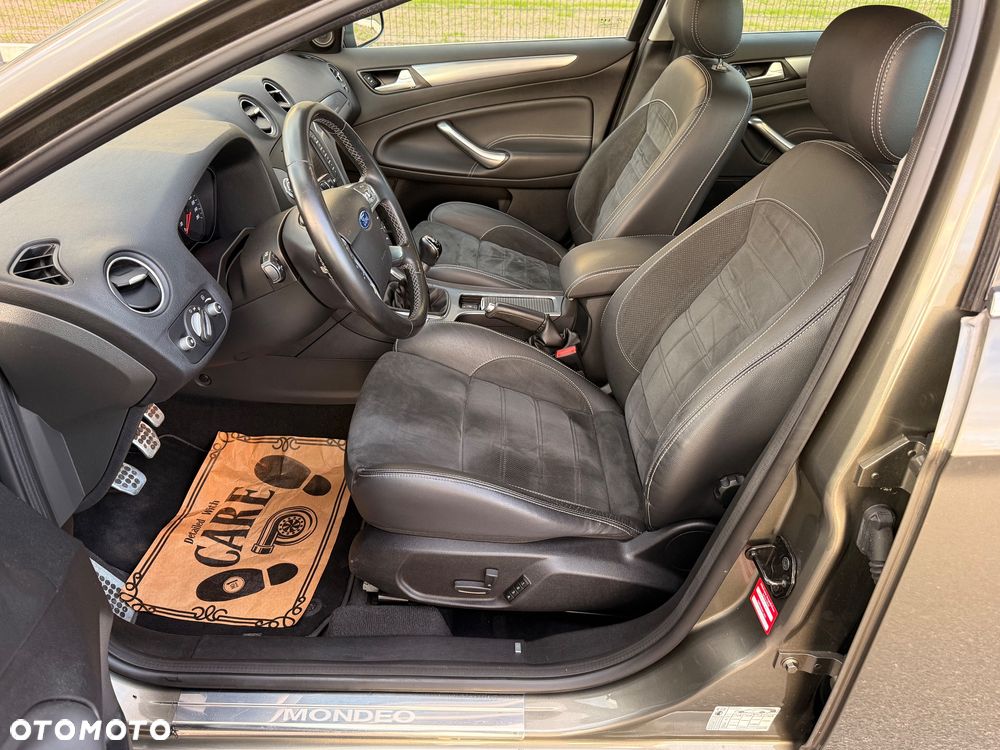 Ford Mondeo 1.6 T Titanium - 27