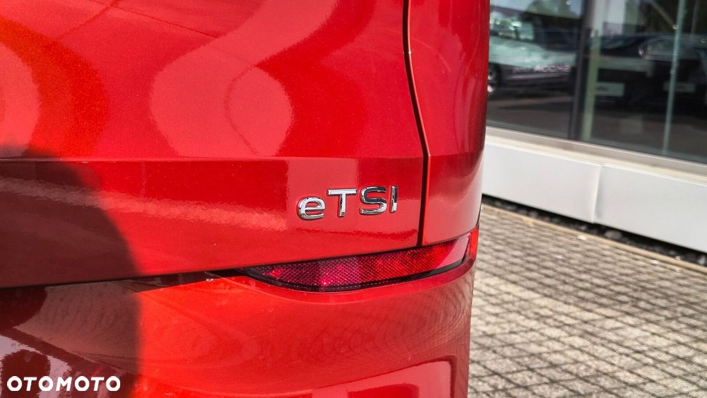 Volkswagen T-Roc - 10