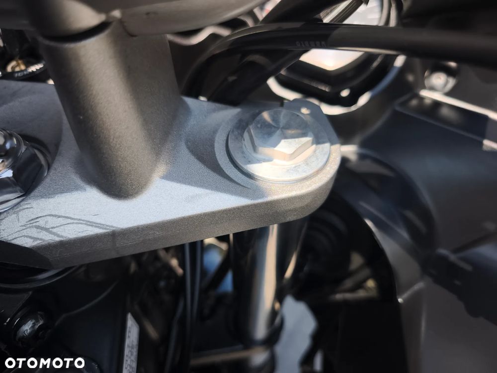 Yamaha FZ6 - 22