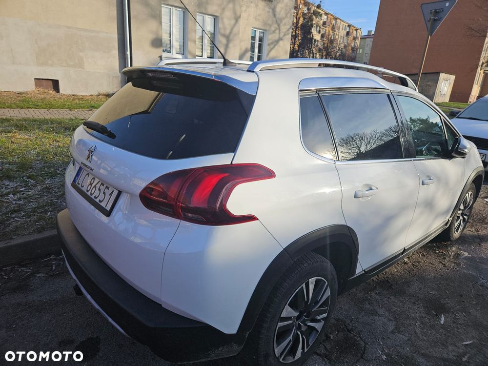 Peugeot 2008 2017 photo 5