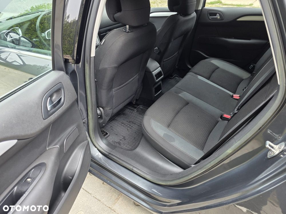Citroën C4 1.6 VTi Attraction - 12