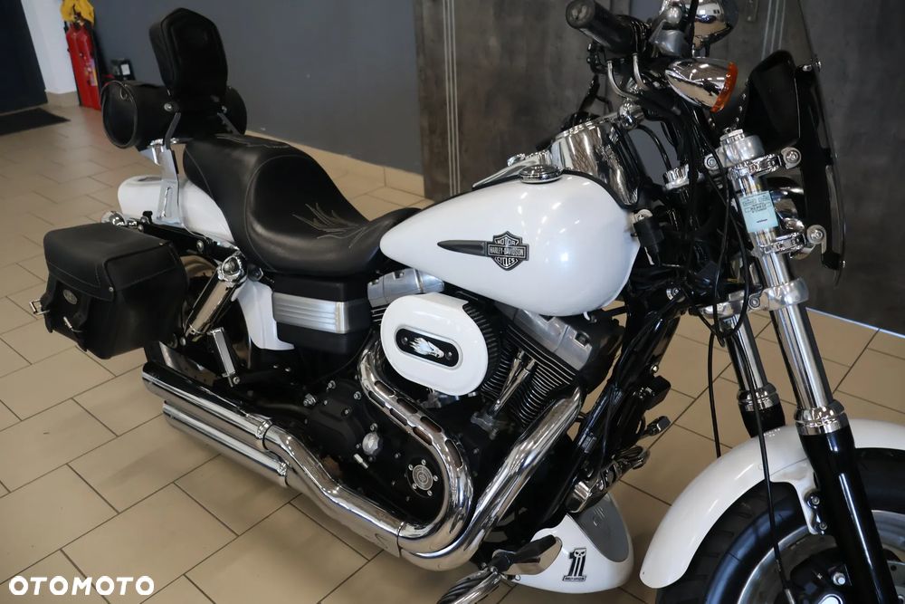 Harley-Davidson Dyna Fat Bob - 4