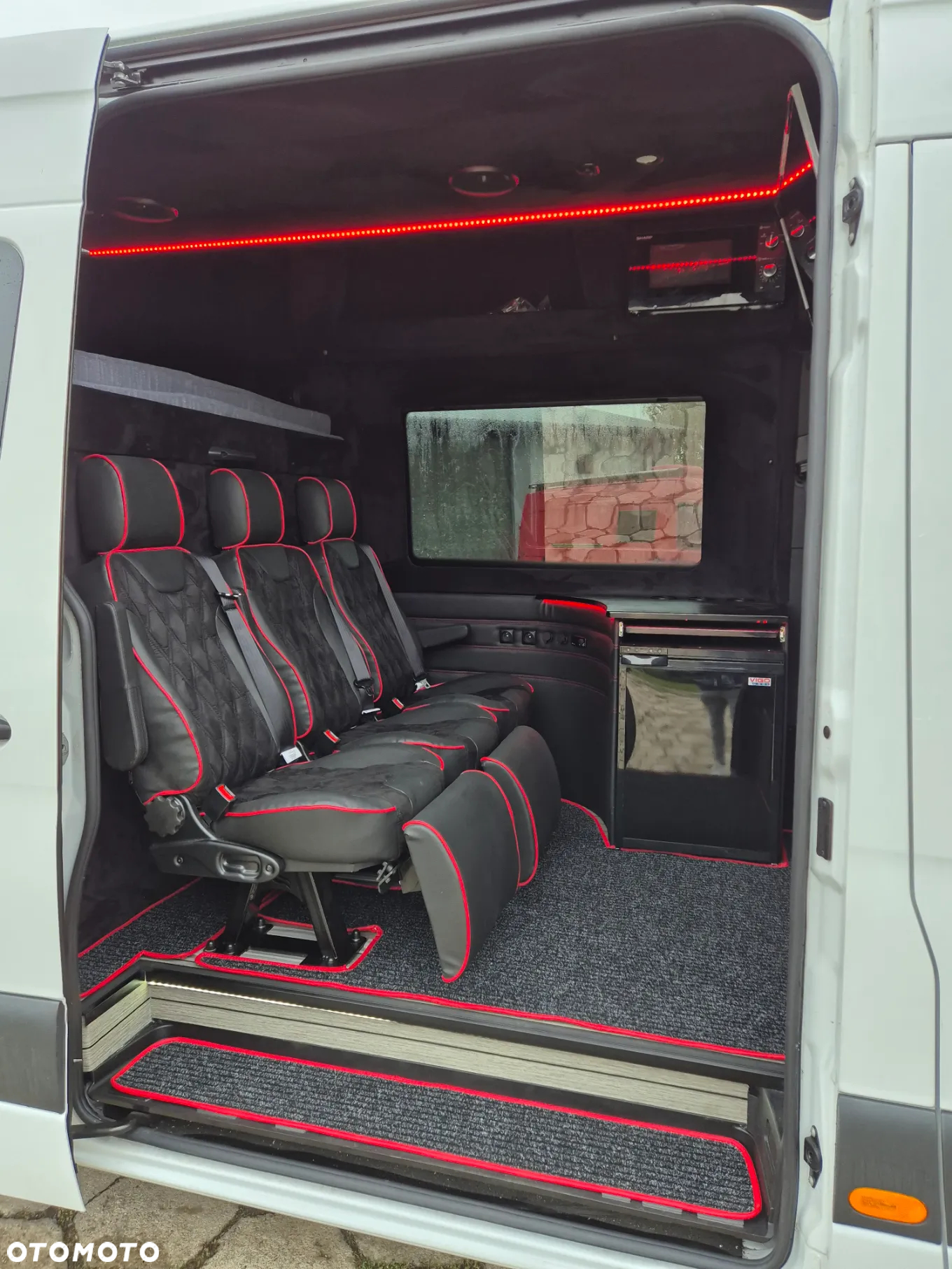 Mercedes-Benz Sprinter - 8