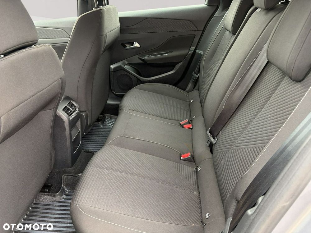 Peugeot 308 1.2 PureTech Active Pack S&S EAT8 - 23