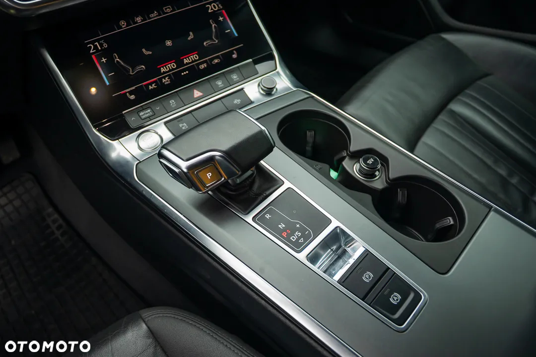 Audi A6 Avant 40 TDI quattro S tronic - 27