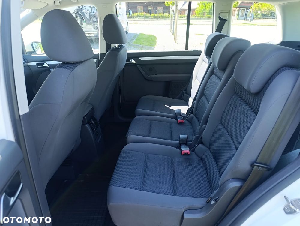 Volkswagen Touran 1.6 TDI DPF BlueMotion Technology Life - 14