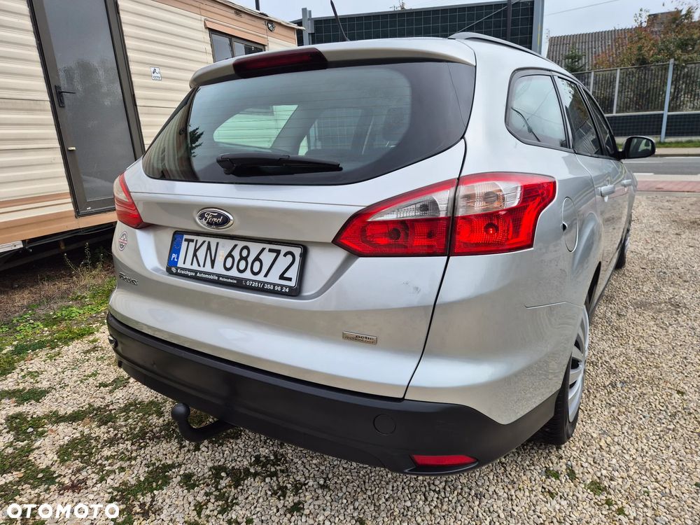 Ford Focus 2013 photo 2