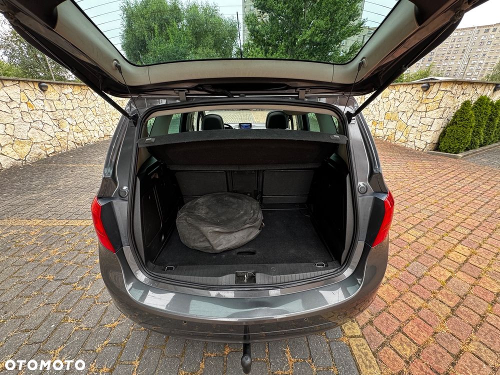 Opel Meriva 1.4 T Cosmo - 27