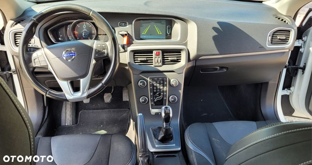 Volvo V40 - 19