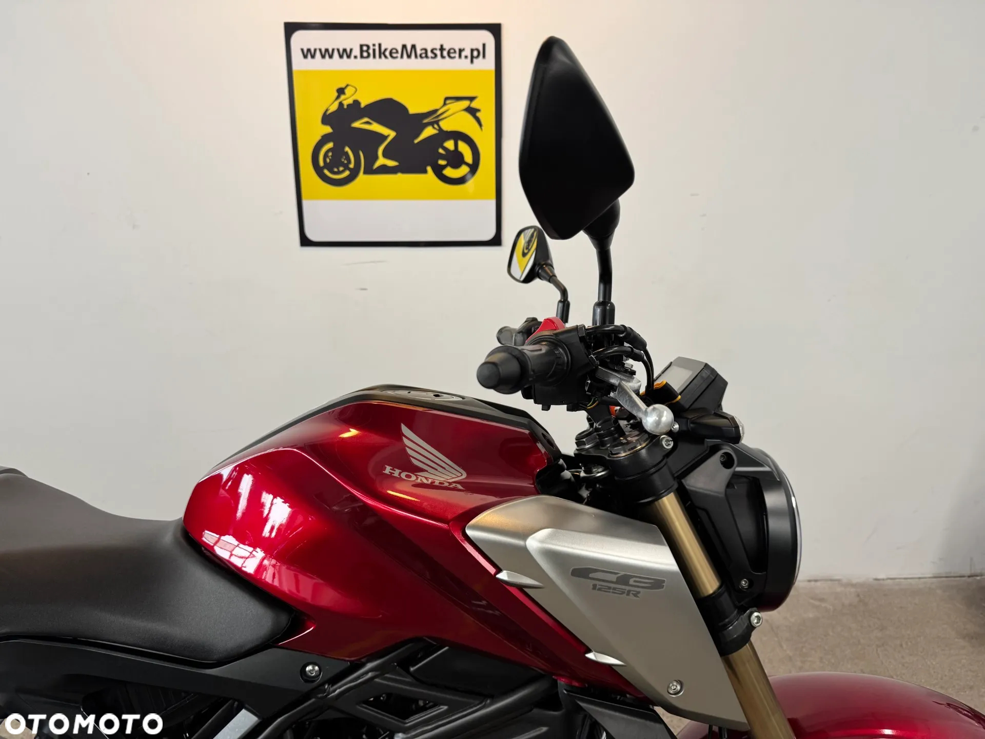 Honda CB - 10
