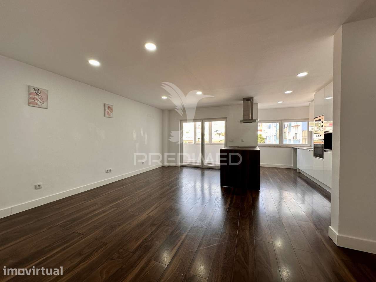 Apartamento T3 Remodelado na Fonte do Lavra - Grande imagem: 2/21