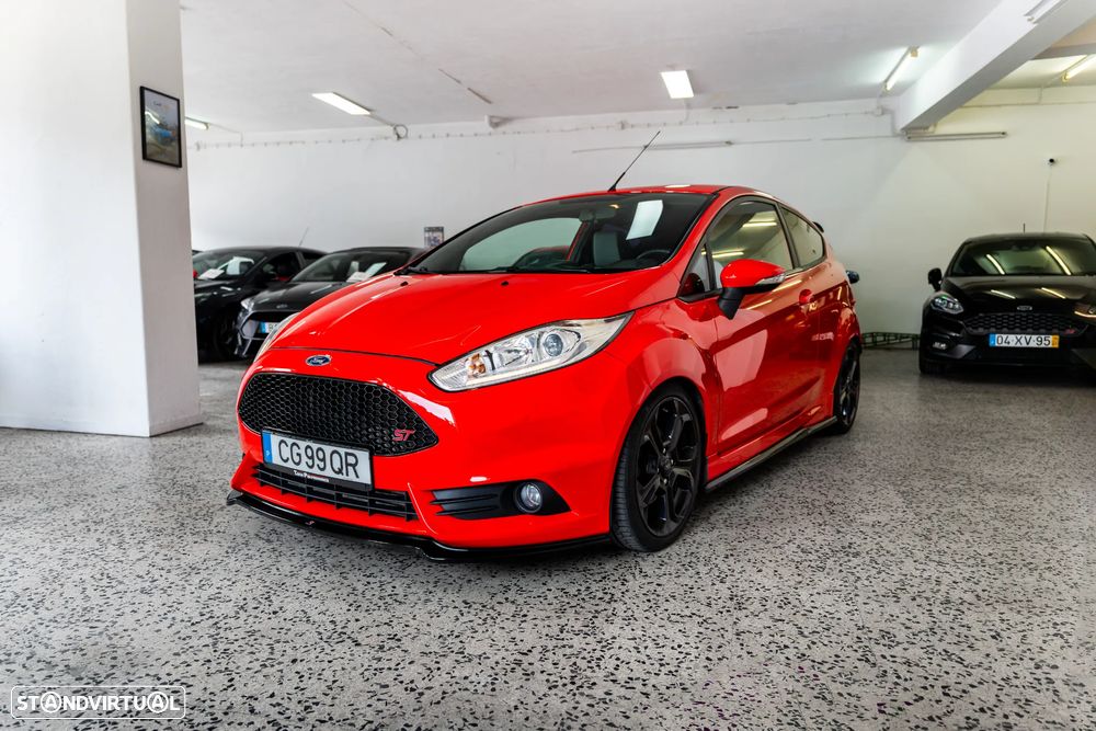 Ford Fiesta 1.6 EcoBoost ST - 1