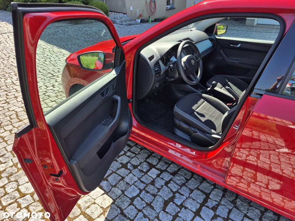 Skoda Fabia - 5